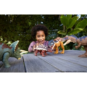 Jurassic World® heli- ja liikumisefektidega dinosaurused